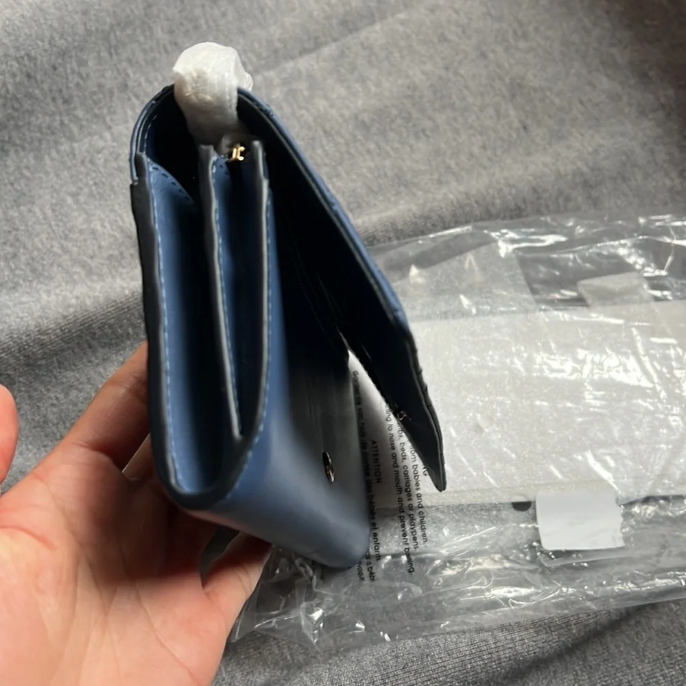 Brand New Kate Spade briar lane phone wallet bag